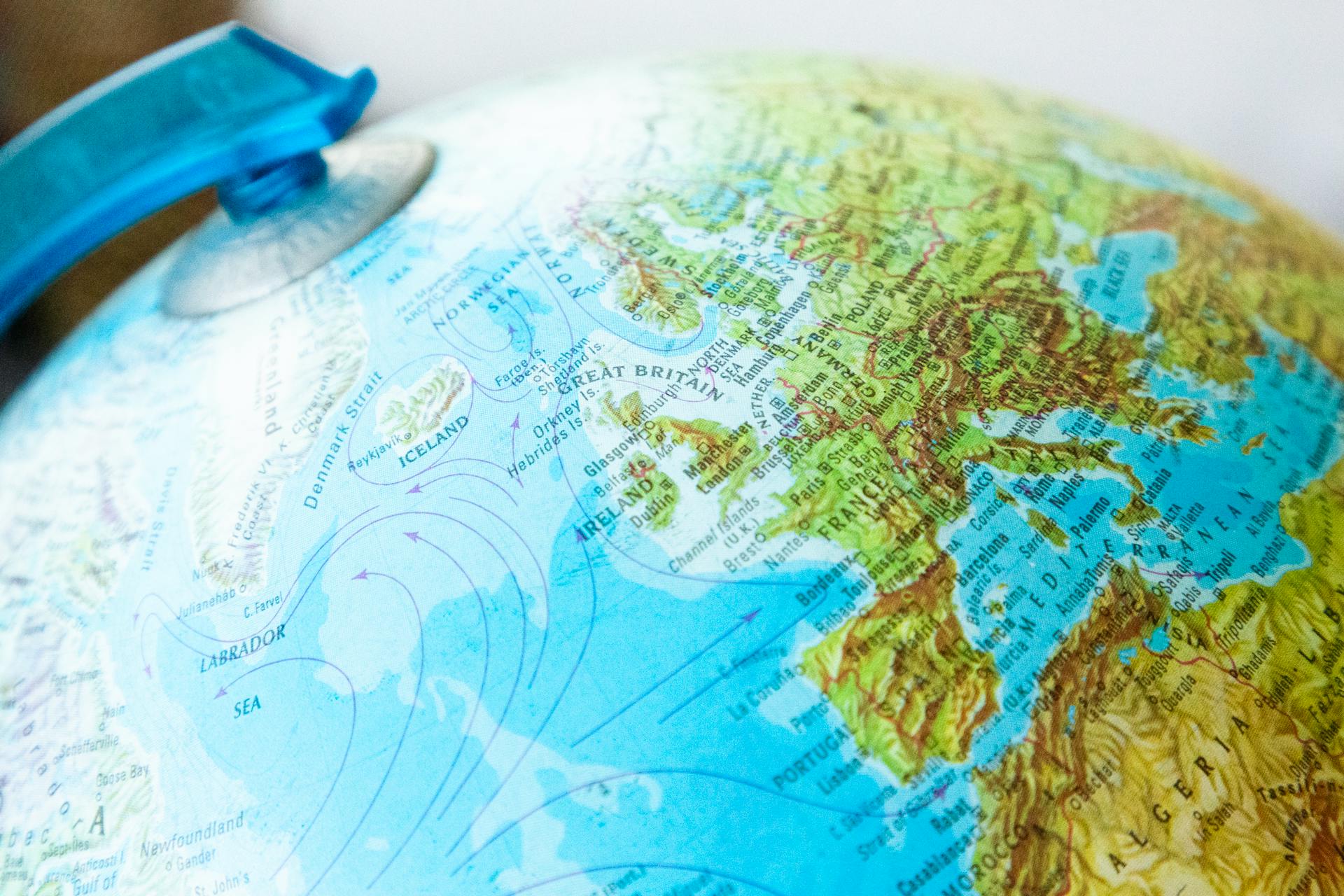 Austria VAT Compliance for Non-EU Companies: Which Filings Are Due When (VAT Return / Recapitulative Statement / Intrastat) — and the Pitfalls to Watch